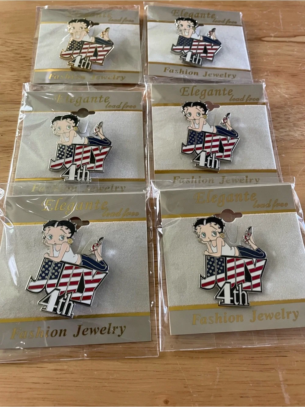Fashion Jewelry Betty Boop 4th Enamel Brooches in Red, White, Blue